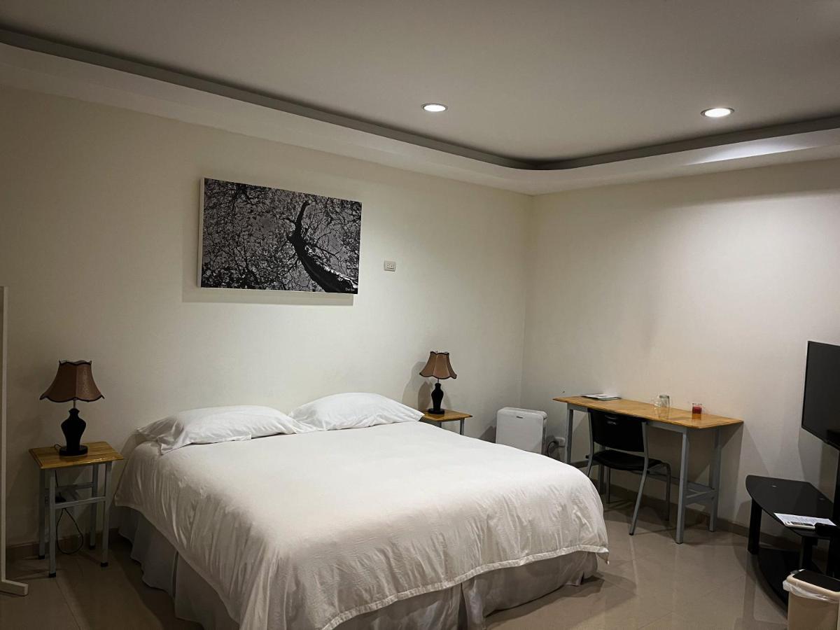Legacy Boutique Hotel Quesada  ภายนอก รูปภาพ
