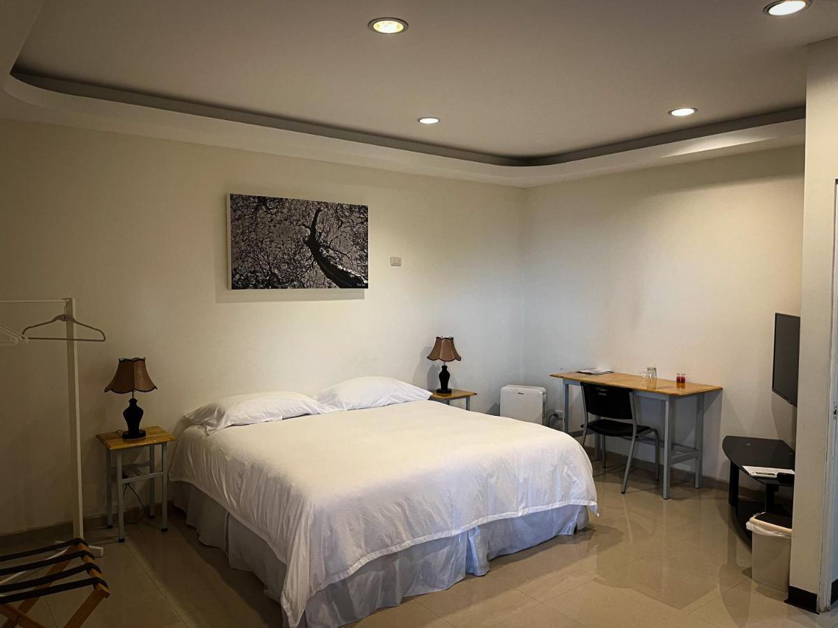Legacy Boutique Hotel Quesada  ภายนอก รูปภาพ