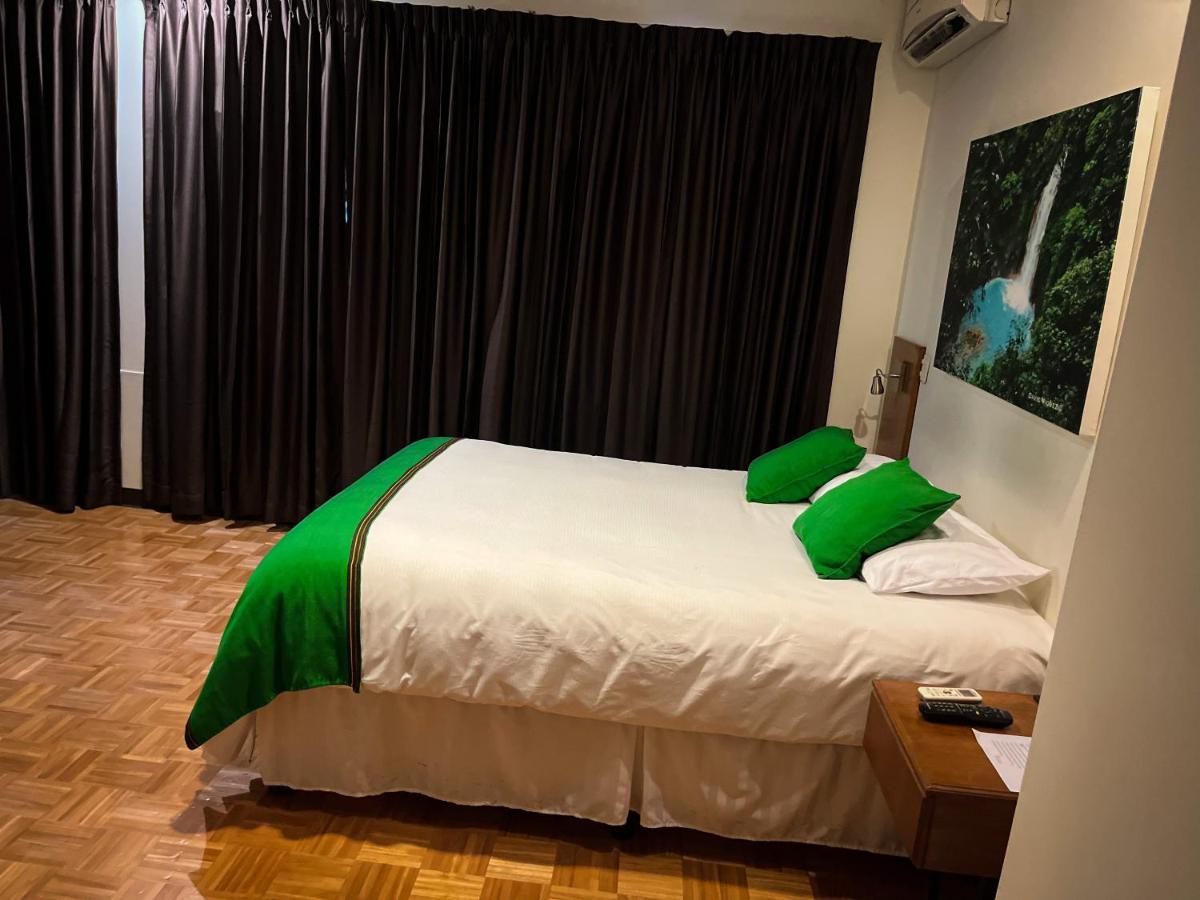 Legacy Boutique Hotel Quesada  ภายนอก รูปภาพ